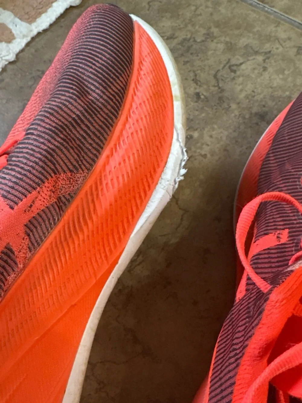 ASICS Superblast